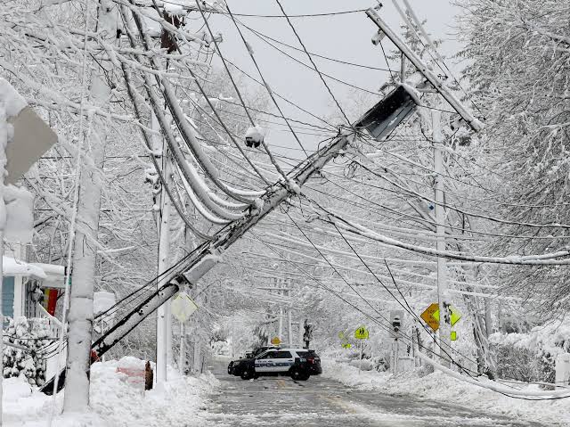 How to Prepare for Power Outages During Winter Weather