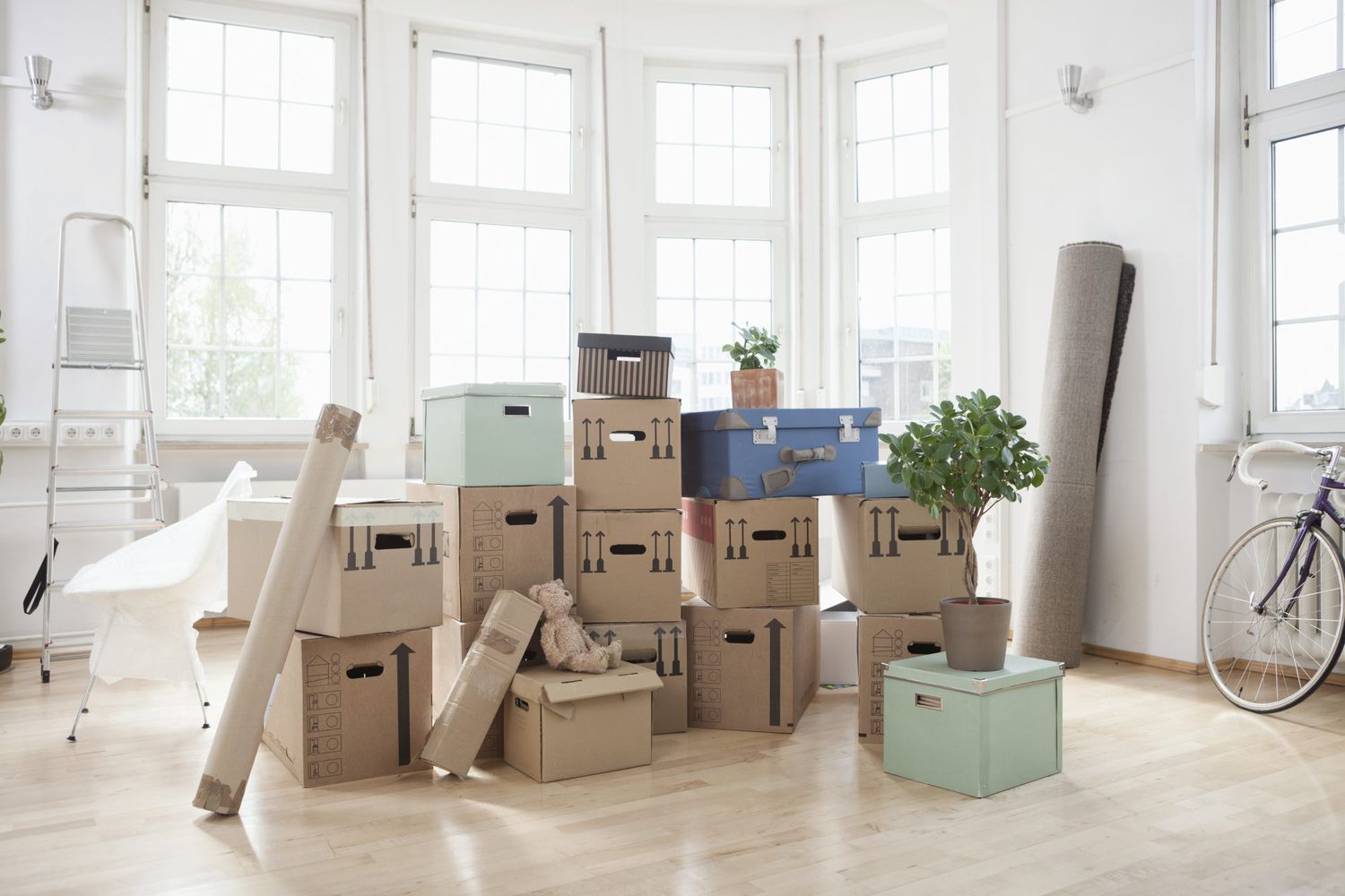How to Manage a Large House Move